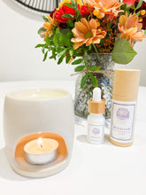 Load image into Gallery viewer, Handmade Ceramic Oil Burner + Choice Of Essential Oil Blend (SAVING £6)