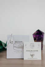Load image into Gallery viewer, Sterling Silver Four-Leaf Clover Bracelet - Sunbeam Naturals