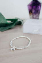 Load image into Gallery viewer, Sterling Silver Heart Bracelet - Sunbeam Naturals
